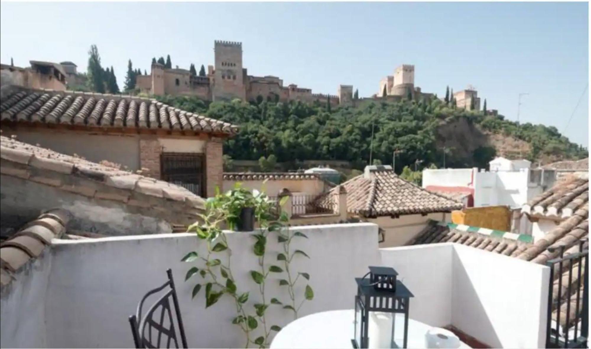 Apartamentos Centro Historico A Los Pies De La Alhambra Granada Exterior photo